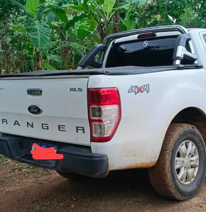 FORD RANGER 3.2 XLS 4X4 CD 20V DIESEL 4P AUTOMÁTICO